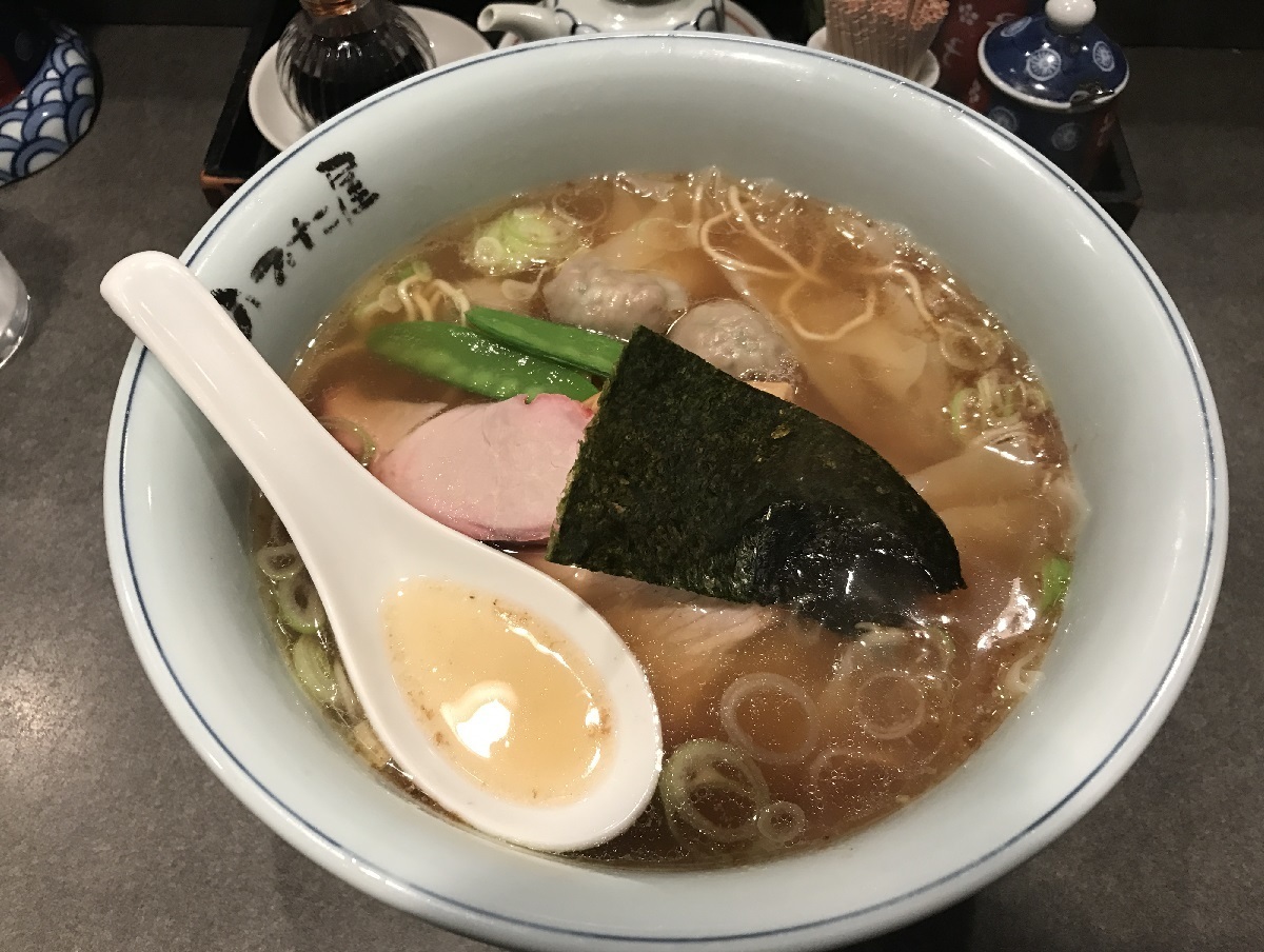 これは絶対 仙川のラーメンは必ずワンタンも頼むべし 食べ歩きおじさんの 主に 23区外飯巡り